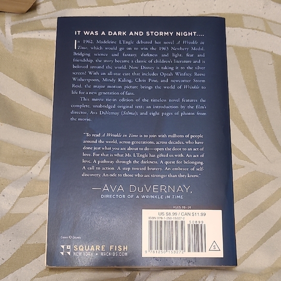 Disney A Wrinkle in Time Book with Blue and Orange Cover - Picture 2 of 2